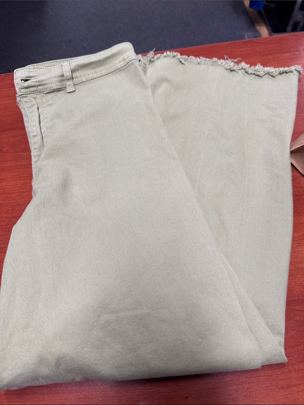 Billabong wide leg pants size 28 // 100479